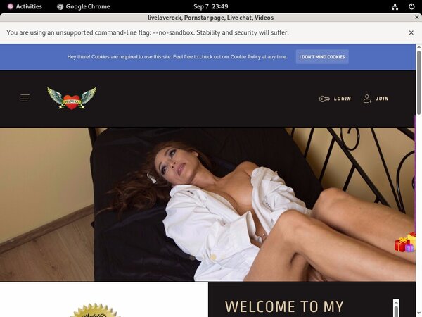 Try Liveloverock.modelcentro.net Discount