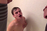 Get Into Boys Pissing s5
